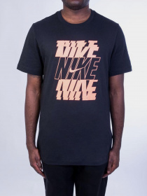 Футболки і поло NIKE Sportswear модель DB6475-010 Фото