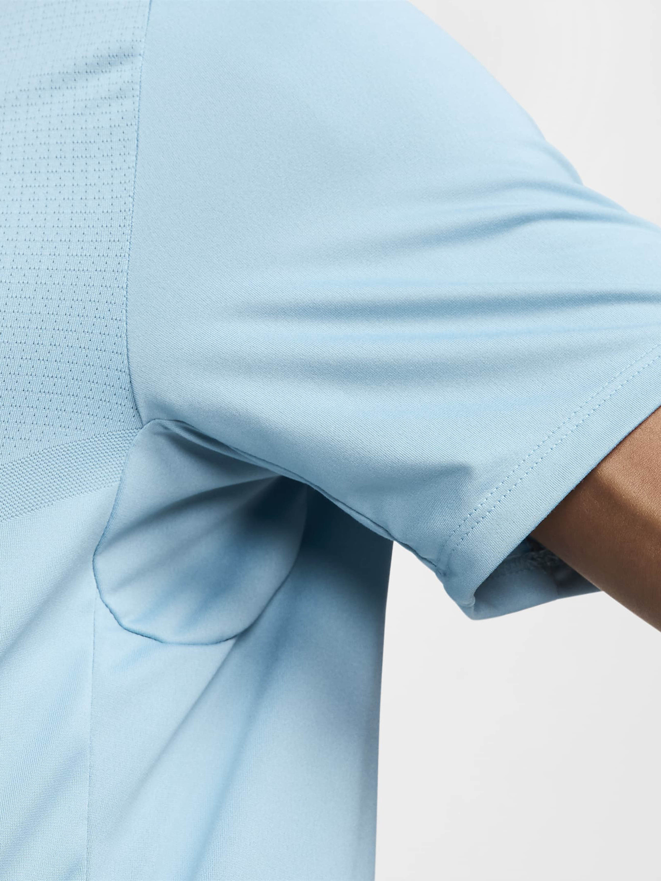 Спортивная футболка NIKE RISE 365 модель CZ9184-464 Спортивная футболка NIKE RISE 365 модель CZ9184-464 Фото