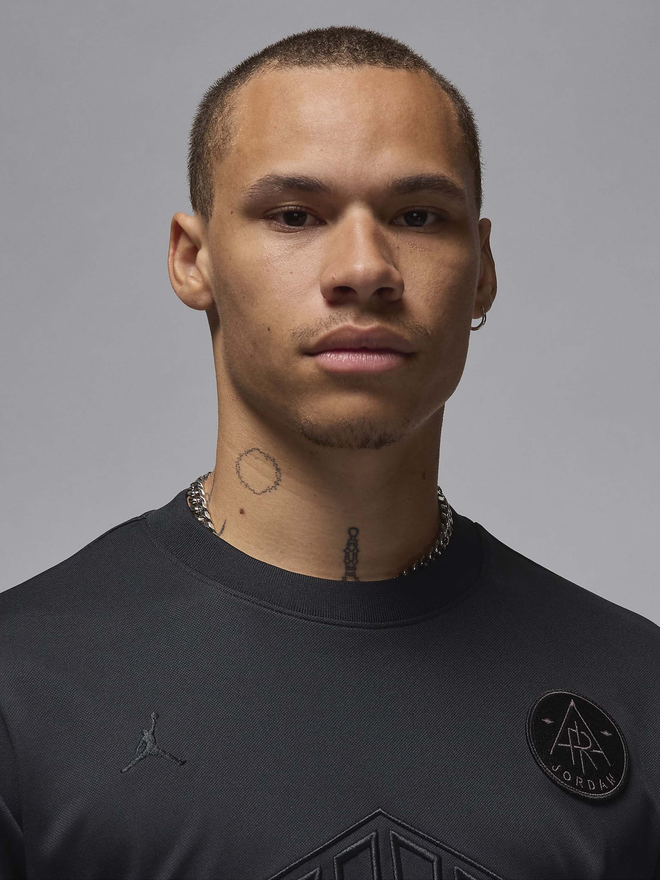 Футболка NIKE JORDAN ESSENTIALS модель FV7263-010 Фото