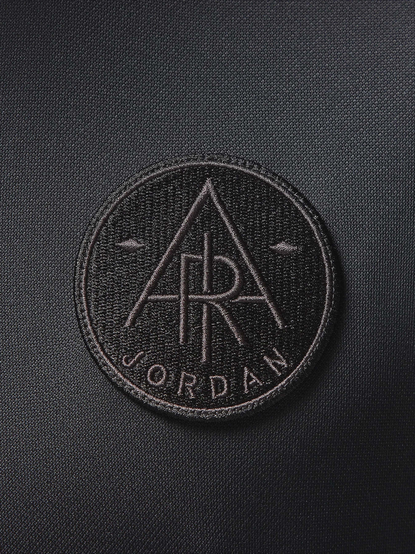 Футболка NIKE JORDAN ESSENTIALS модель FV7263-010 Фото