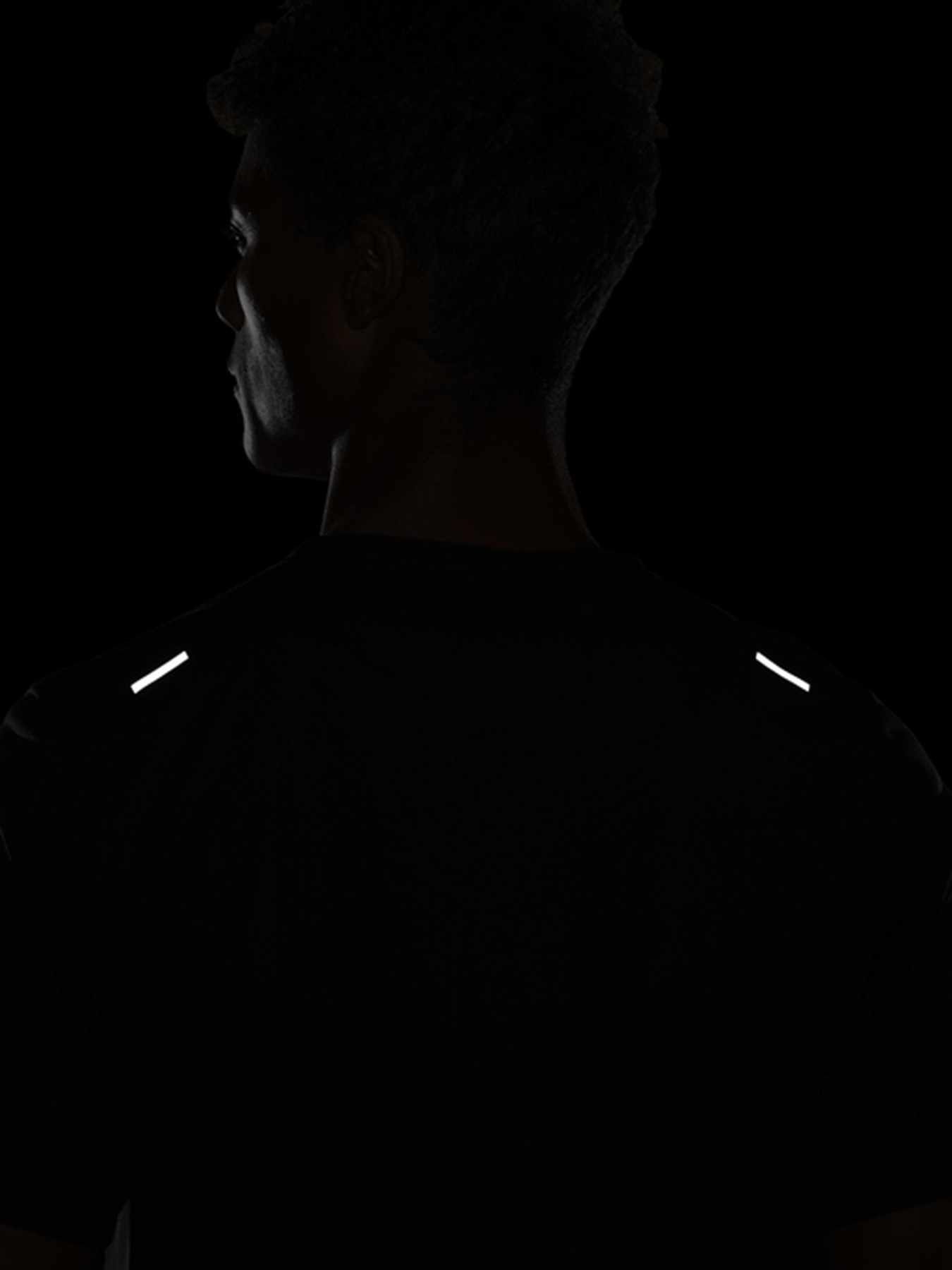 Футболка спортивна NIKE Rise 365 модель CZ9184-013 Фото