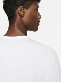 Спортивная футболка NIKE RISE 365 модель CZ9184-100 Фото