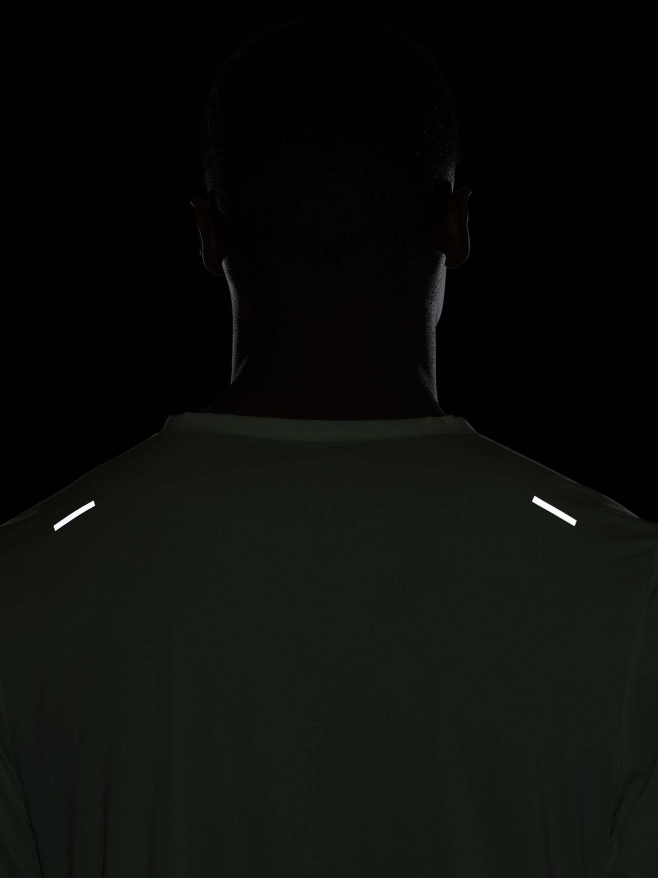 Спортивная футболка NIKE RISE 365 модель CZ9184-376 Спортивная футболка NIKE RISE 365 модель CZ9184-376 Фото