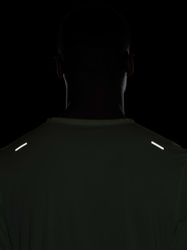 Спортивная футболка NIKE RISE 365 модель CZ9184-376 Спортивная футболка NIKE RISE 365 модель CZ9184-376 Фото