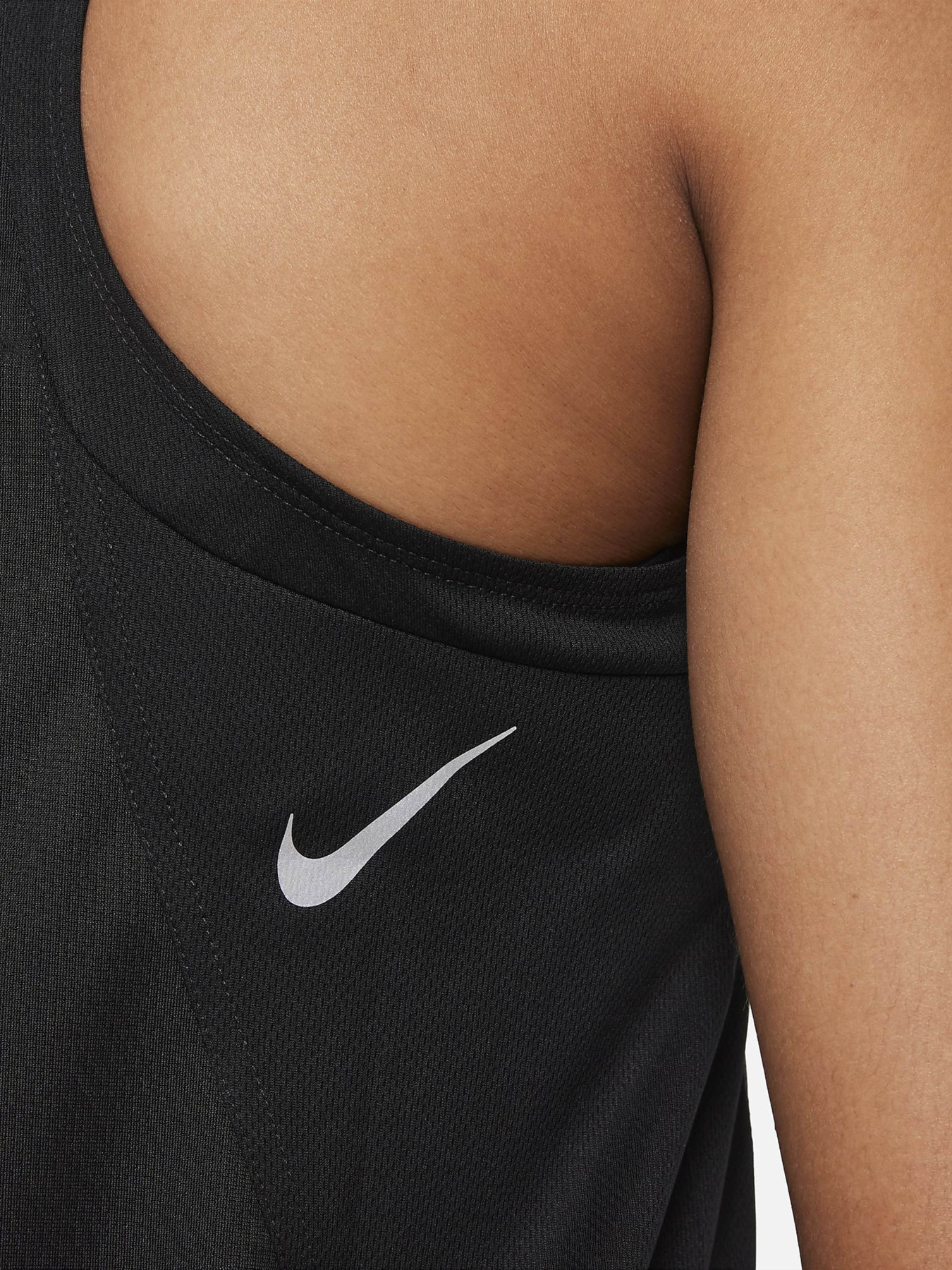 Майка спортивна NIKE Dri-FIT Race Модель DD5940-010 Фото