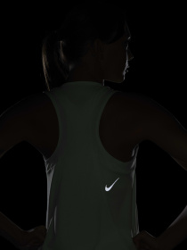 Майка спортивна NIKE Dri-FIT Race Модель DD5940-376 Фото