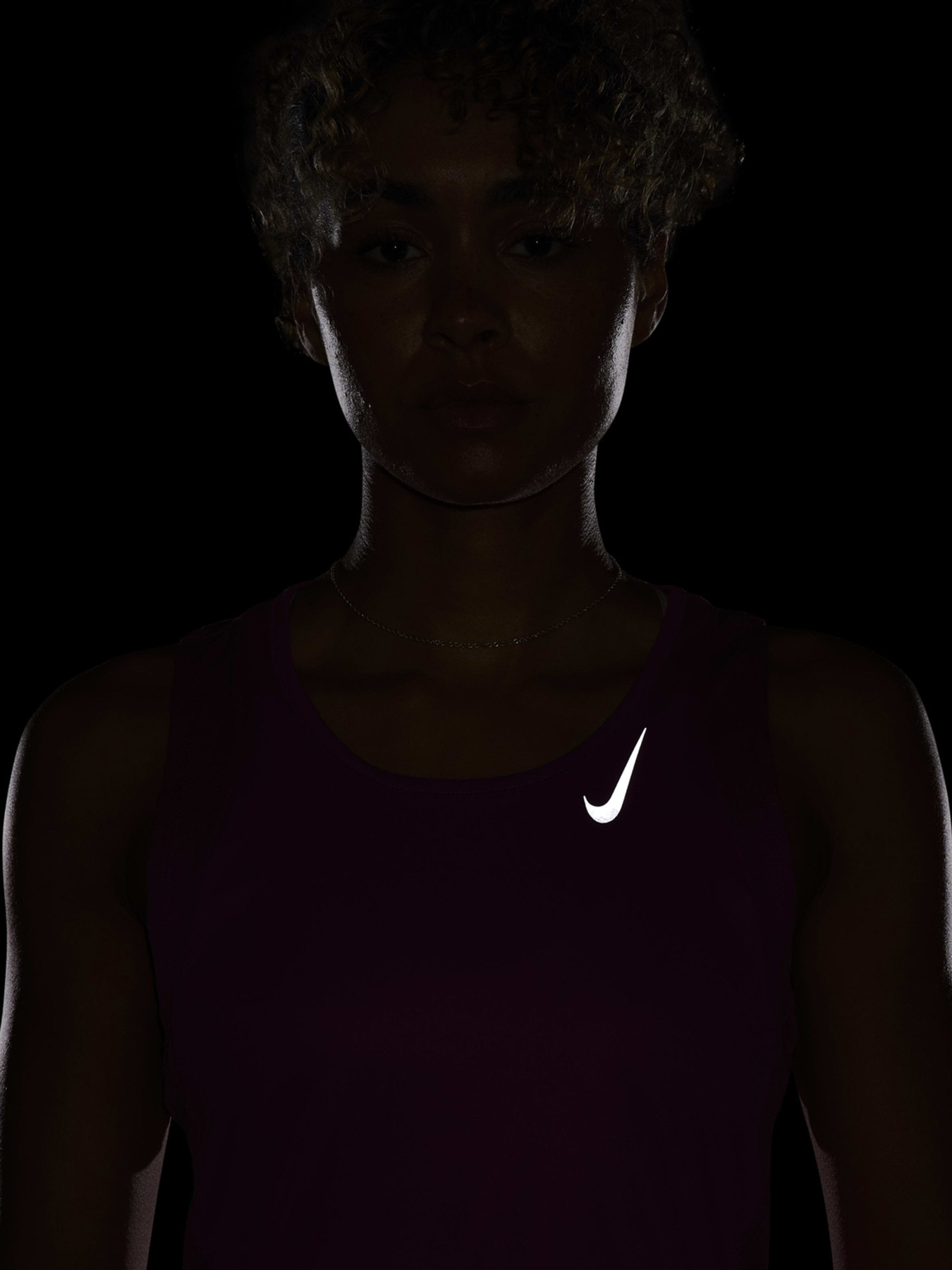 Майка спортивна NIKE Dri-FIT Race Модель DD5940-518 Фото