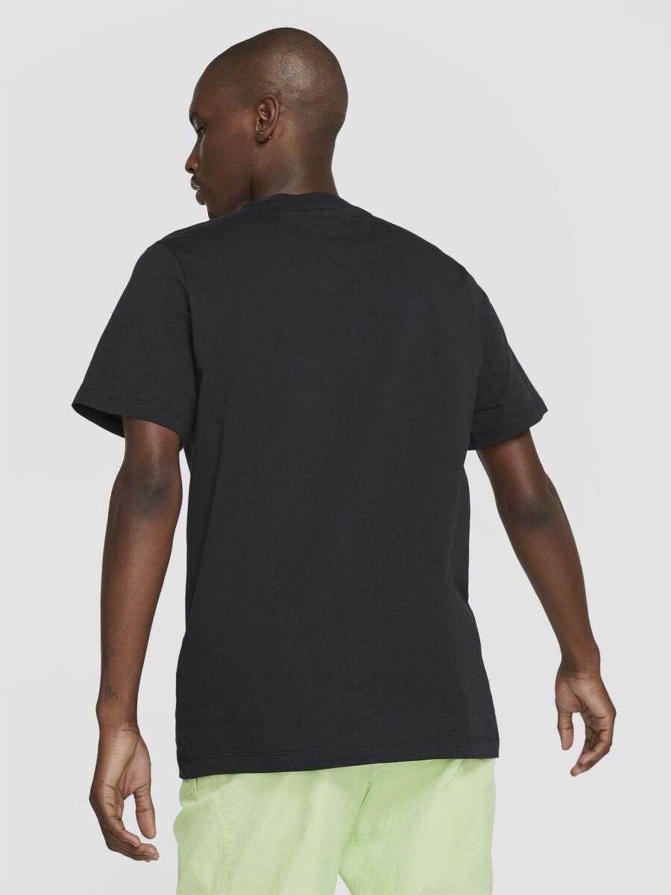 Футболки и поло NIKE Sportswear модель DB6523-010 Фото