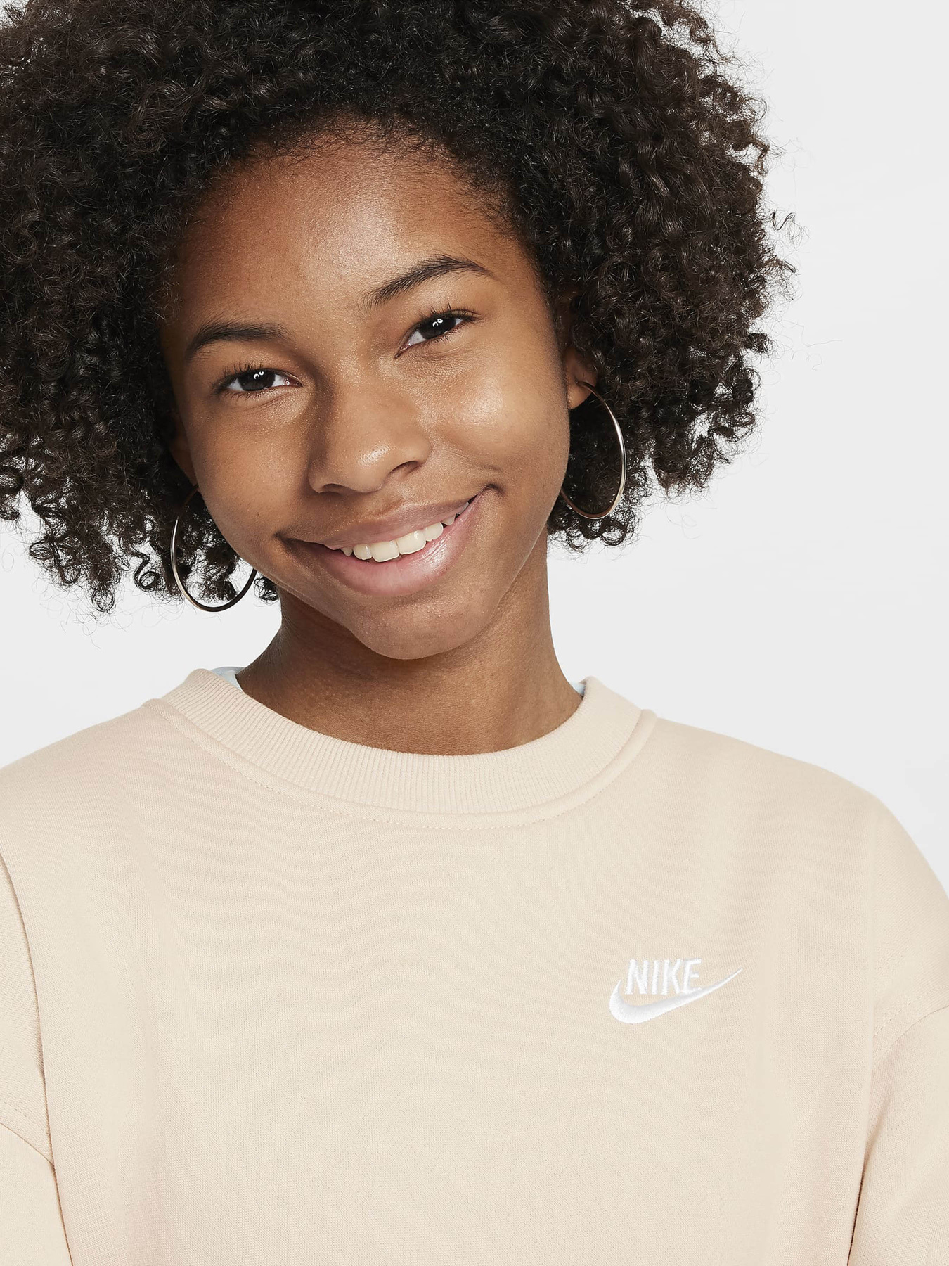 Свитшот NIKE Sportswear Club Fleece модель FD2923-126 Фото