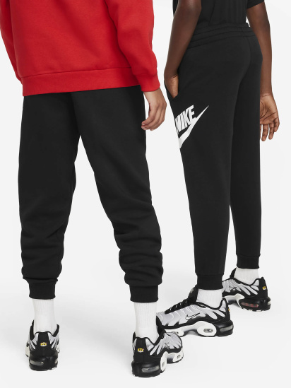 Штани спортивні NIKE Club Fleece модель FD2995-010 — фото - INTERTOP