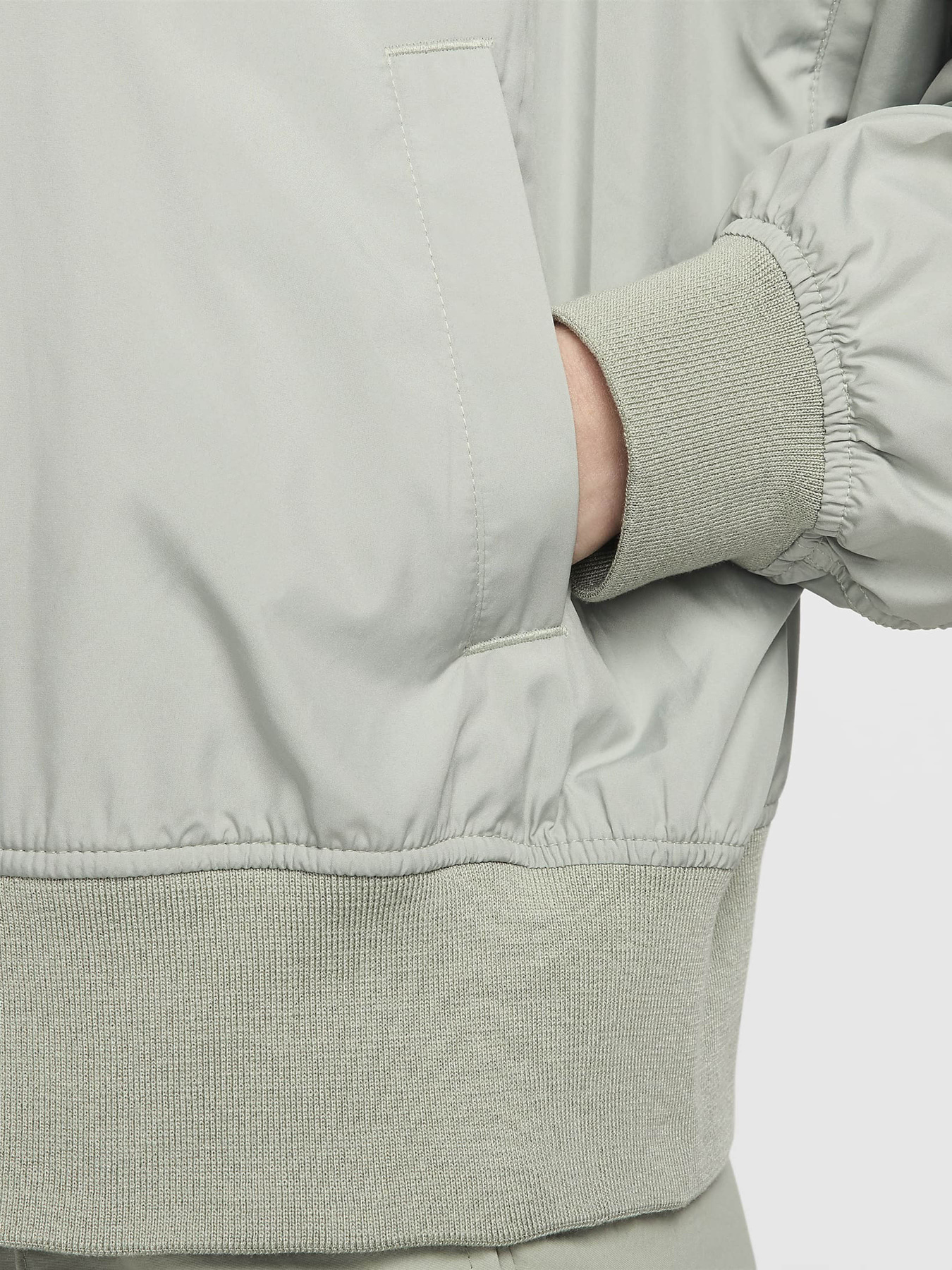 Бомбер NIKE SPORTSWEAR ESSENTIAL модель FN2839-370 Фото