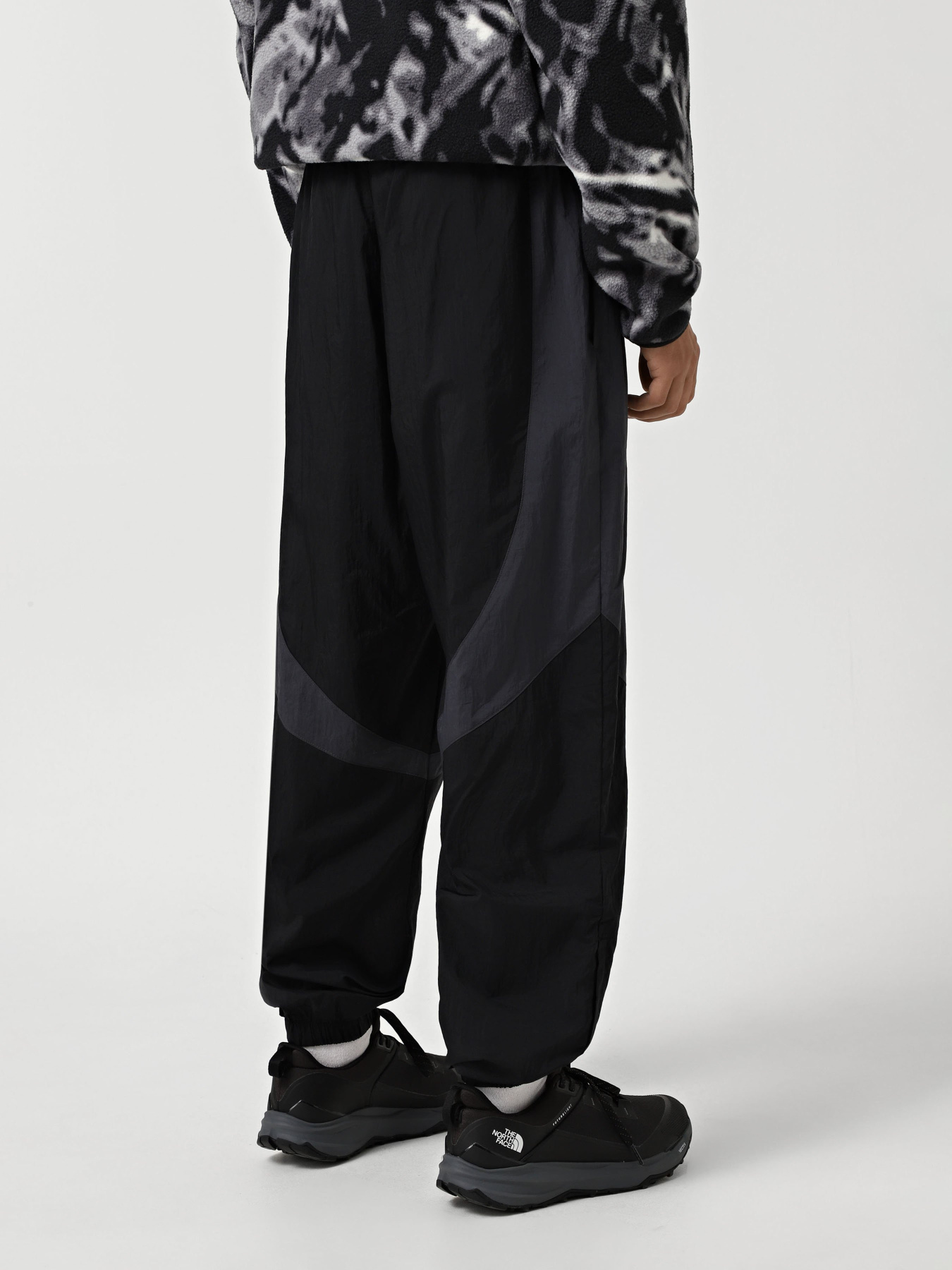 Штаны спортивные NIKE AIR JORDAN SPORT JAM модель FN5850-010 Фото