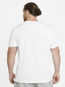 Футболка NIKE Sportswear Club модель AR4997-101 Фото