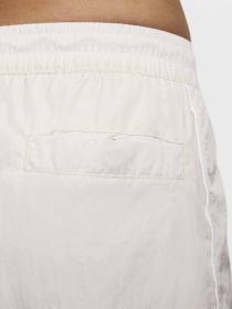 Штаны спортивные NIKE Windrunner модель FV7655-110 Фото