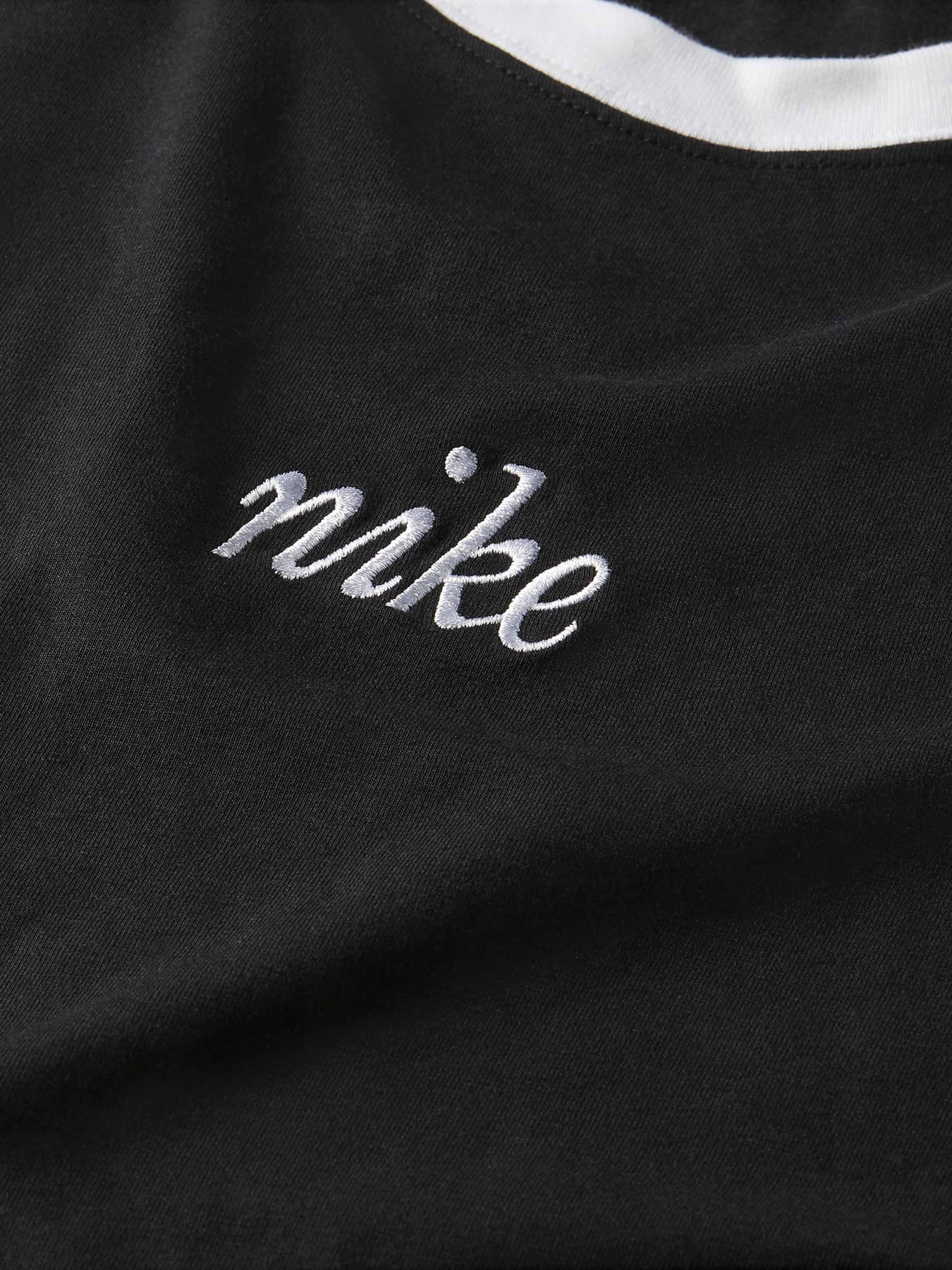 Футболка NIKE Sportswear Chill Knit модель HF8819-010 Фото