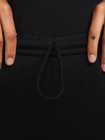 Штаны спортивные NIKE Sportswear Chill Terry модель FN2434-010 Фото