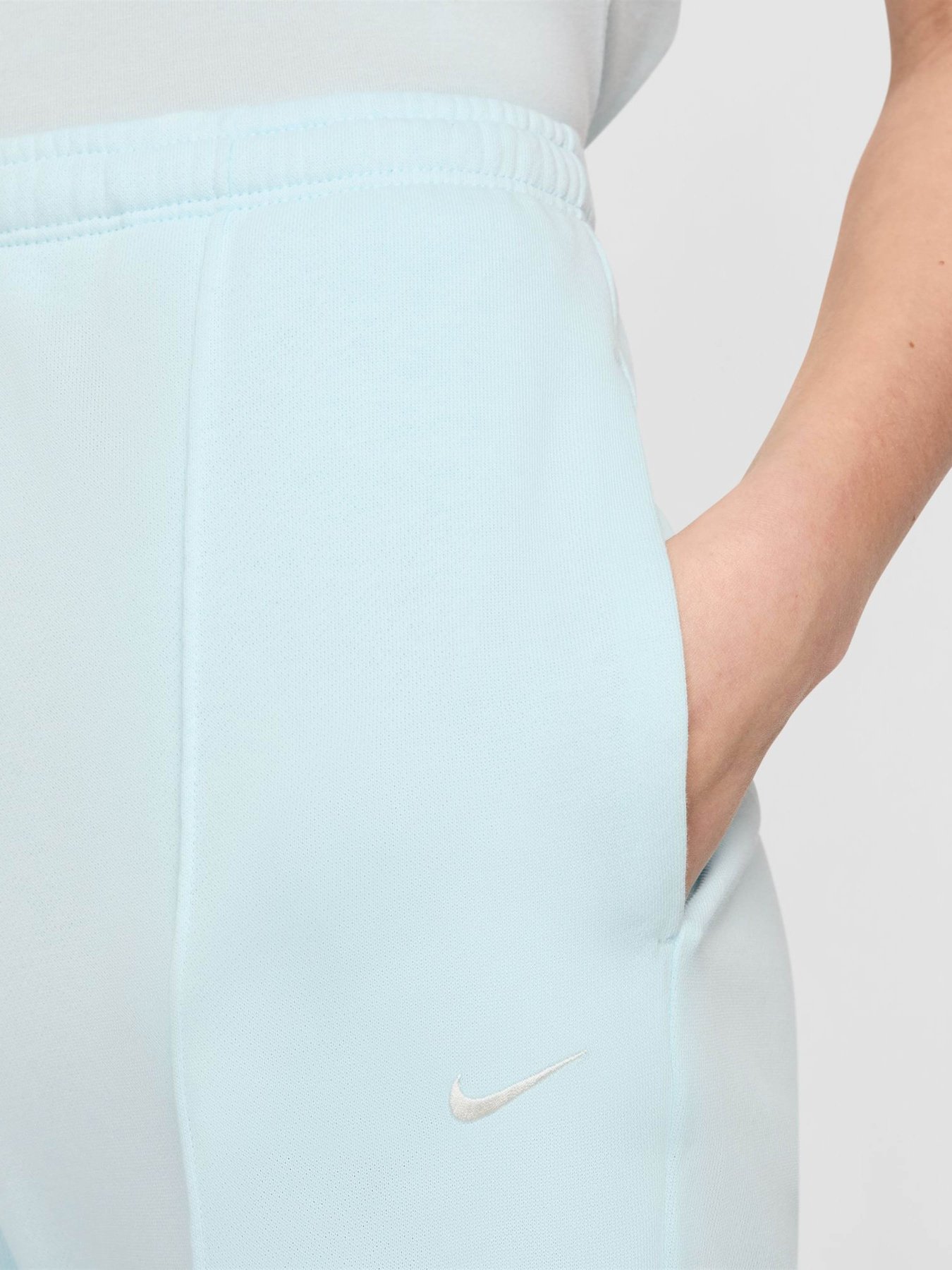 Штаны спортивные NIKE Sportswear Chill Terry модель FN2434-474 Фото