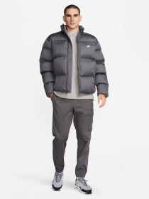 Зимняя куртка NIKE Sportswear Club Puffer модель FB7368-068 Фото