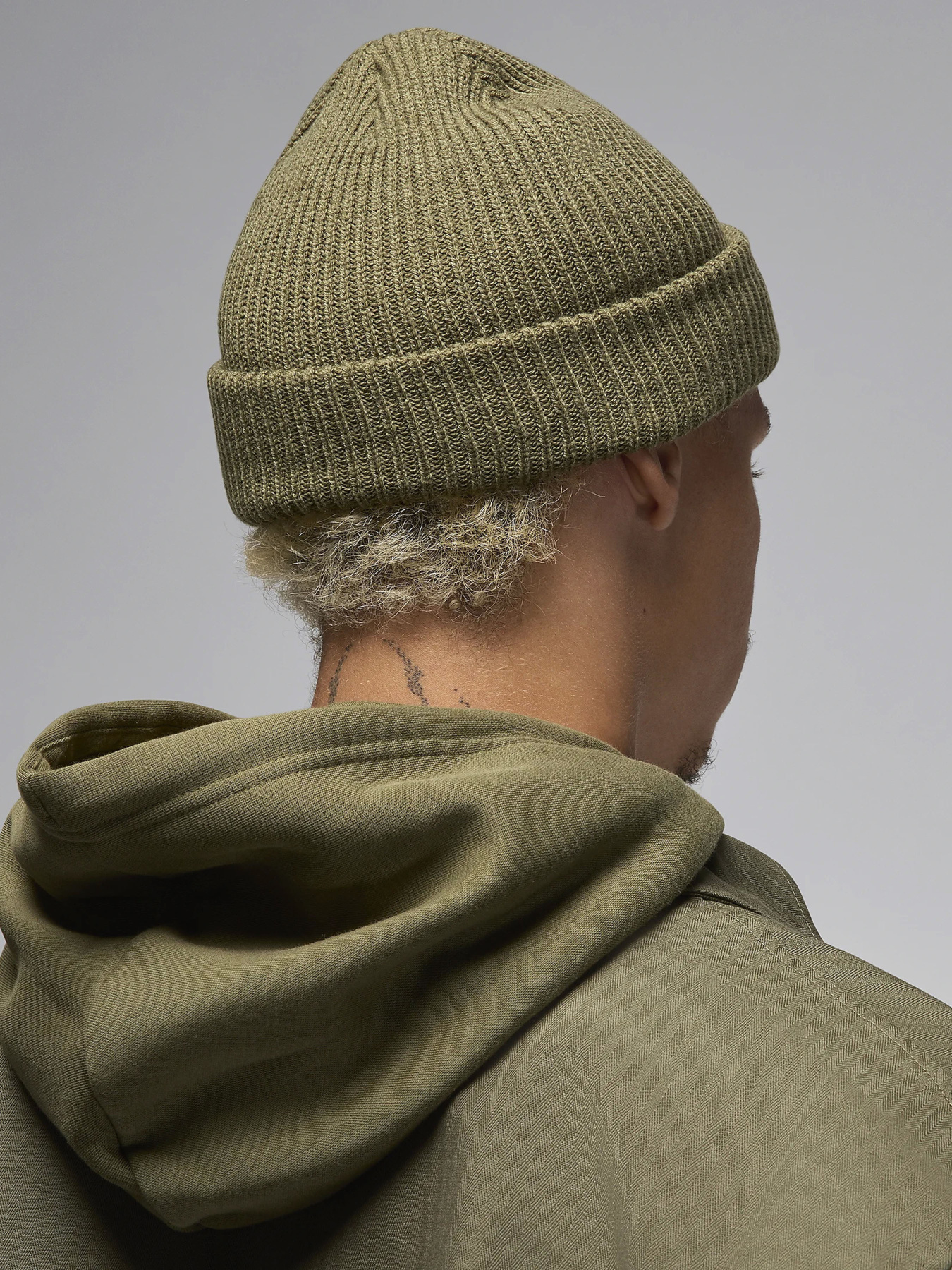 Шапка NIKE JORDAN TERRA ESSENTIAL BEANIE модель FZ2055-222 Фото