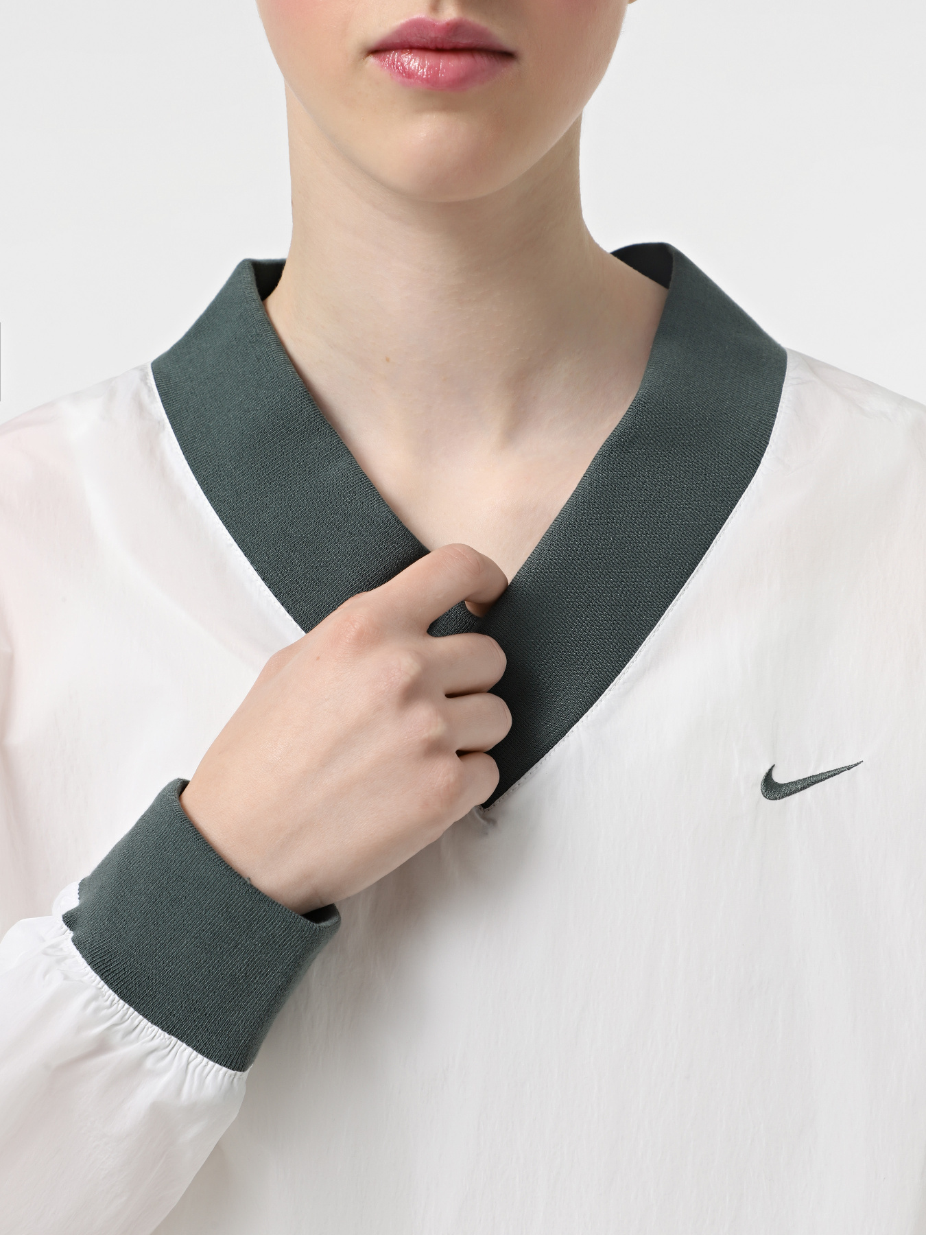 Світшот NIKE SPORTSWEAR ESSENTIAL модель FV7649-133 Світшот NIKE SPORTSWEAR ESSENTIAL модель FV7649-133 Фото