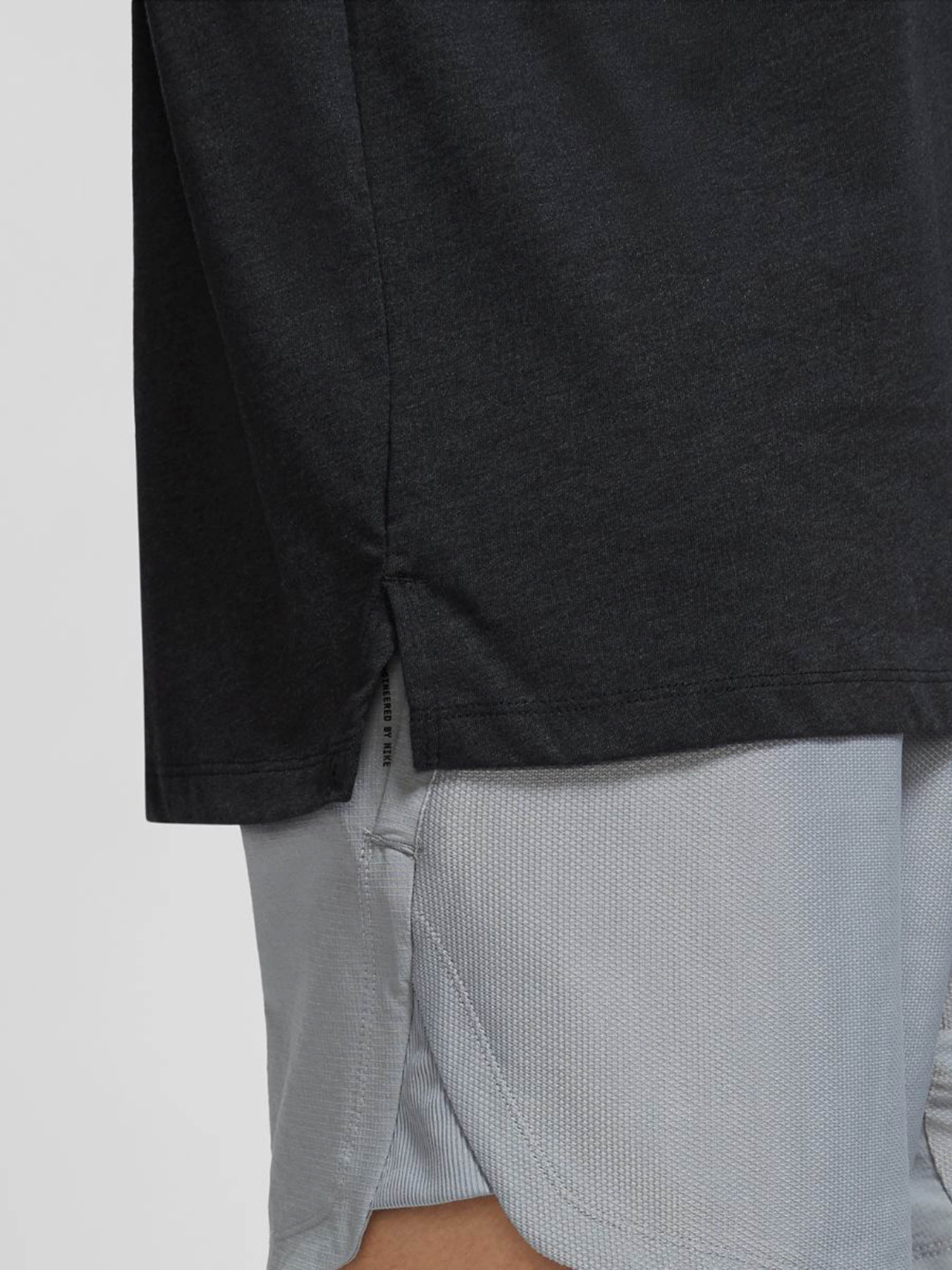 Футболки и поло NIKE Pro модель CU4975-010 Фото