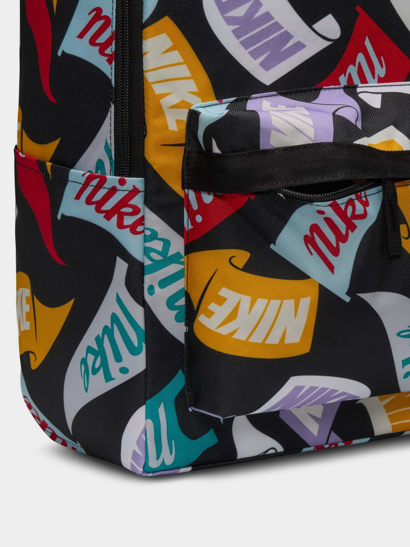 Повсякденний рюкзак NIKE HERITAGE 25L модель HJ8322-010 Повсякденний рюкзак NIKE HERITAGE 25L модель HJ8322-010 Фото