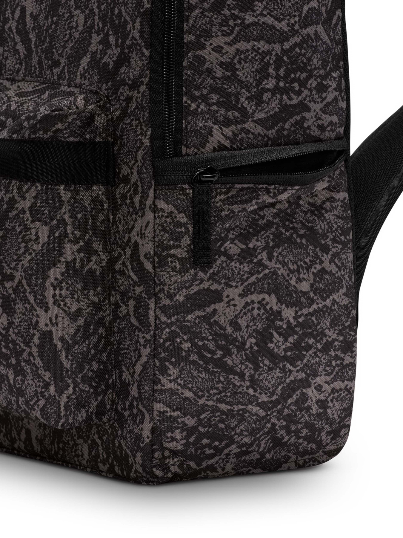 Повсякденний рюкзак NIKE HERITAGE 25L модель HJ8345-289 Повсякденний рюкзак NIKE HERITAGE 25L модель HJ8345-289 Фото