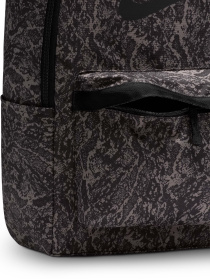 Повсякденний рюкзак NIKE HERITAGE 25L модель HJ8345-289 Повсякденний рюкзак NIKE HERITAGE 25L модель HJ8345-289 Фото