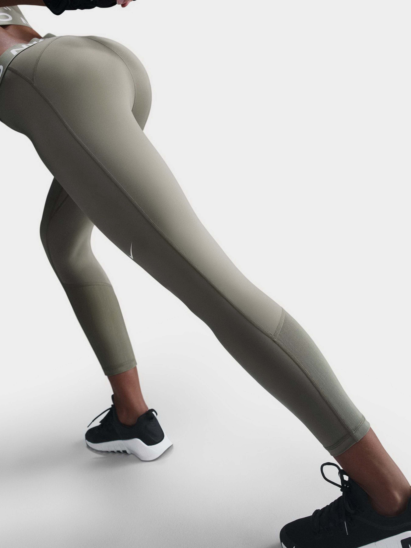 Спортивні леггінси NIKE PRO 365 модель CZ9803-320 Спортивні леггінси NIKE PRO 365 модель CZ9803-320 Фото