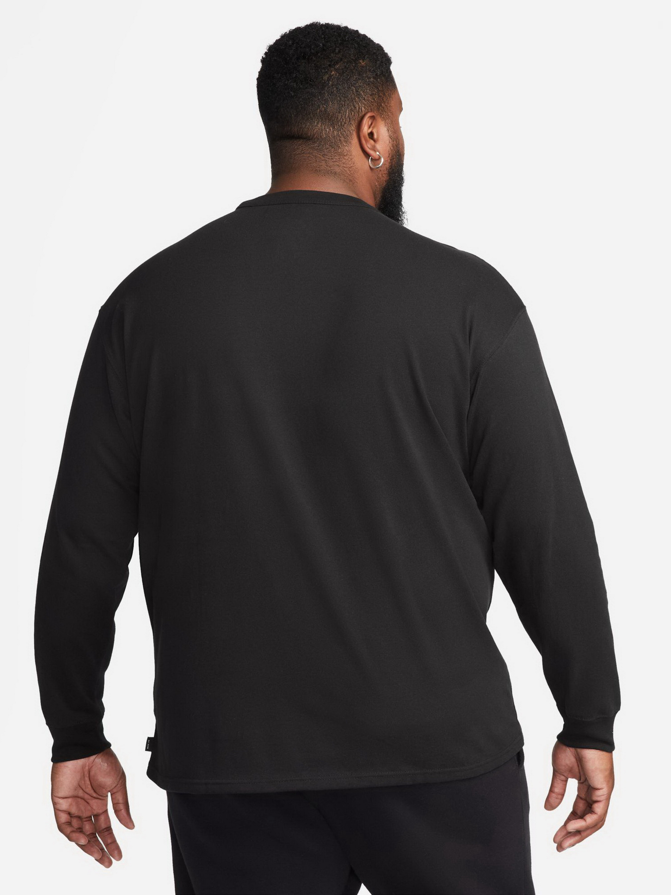 Лонгслів NIKE SPORTSWEAR PREMIUM ESSENTIALS модель DO7390-010 Фото