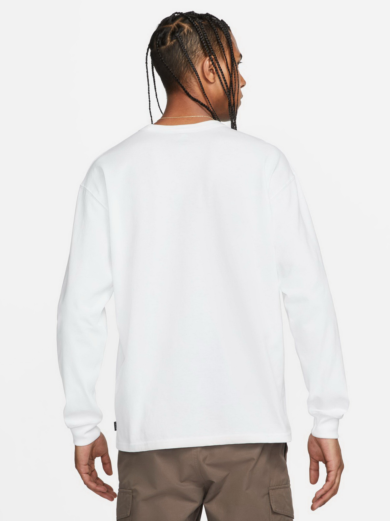 Лонгслів NIKE Sportswear Premium Essentials модель DO7390-100 Фото