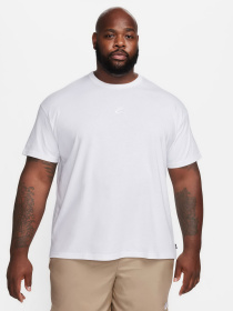 Футболка NIKE Sportswear Premium Essentials модель DO7392-101 Фото