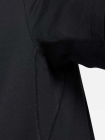 Спортивная футболка NIKE PRIMARY DRI-FIT модель DV9831-010 Фото