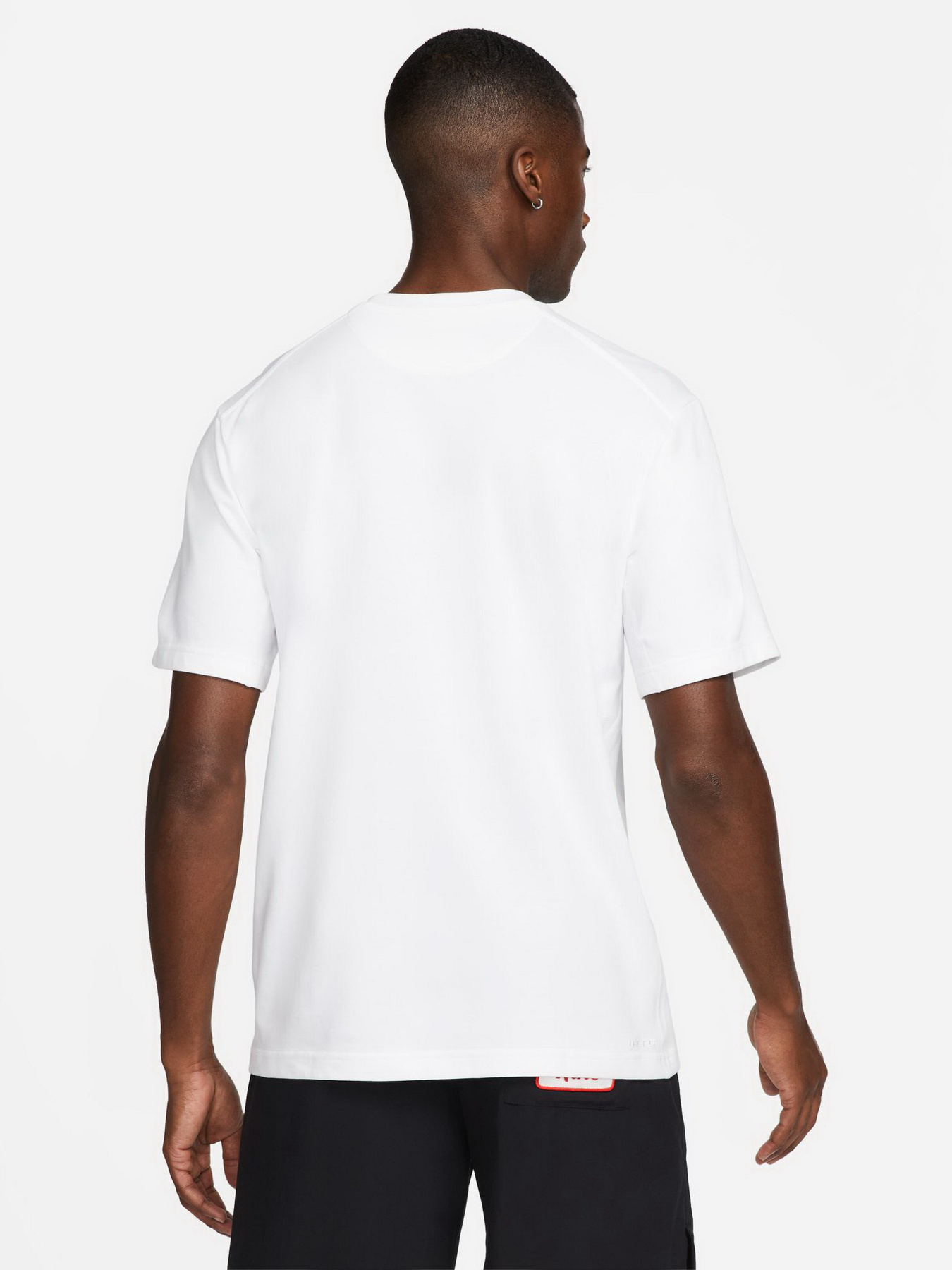 Футболка спортивная NIKE Primary Dri-FIT модель DV9831-100 Фото