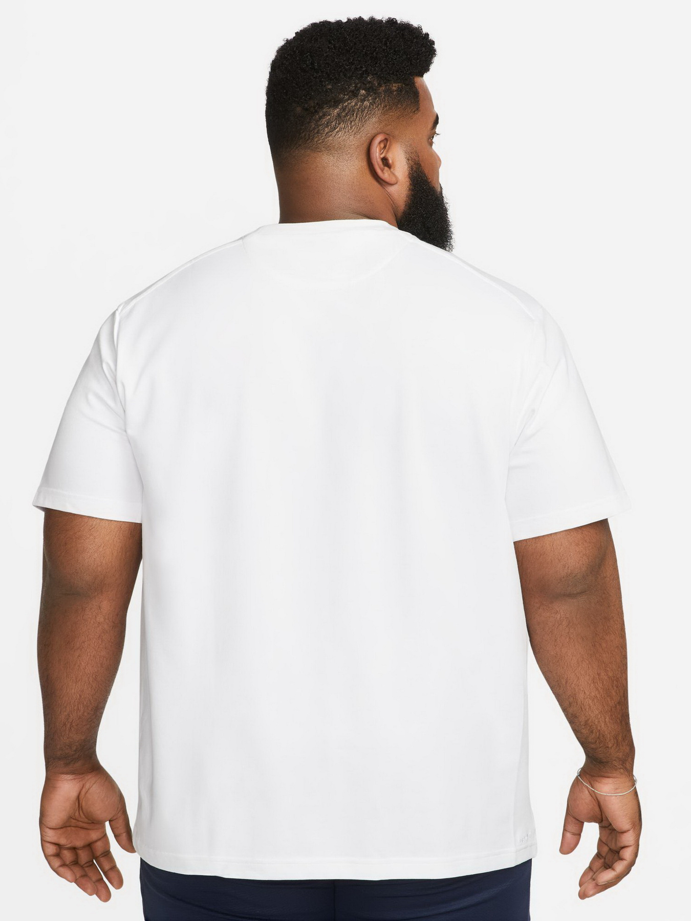 Футболка спортивная NIKE Primary Dri-FIT модель DV9831-100 Фото