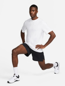 Спортивна футболка NIKE PRIMARY DRI-FIT модель DV9831-100 Фото