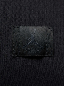 Футболка NIKE Jordan Flight Essentials 85 модель FZ1912-010 Фото