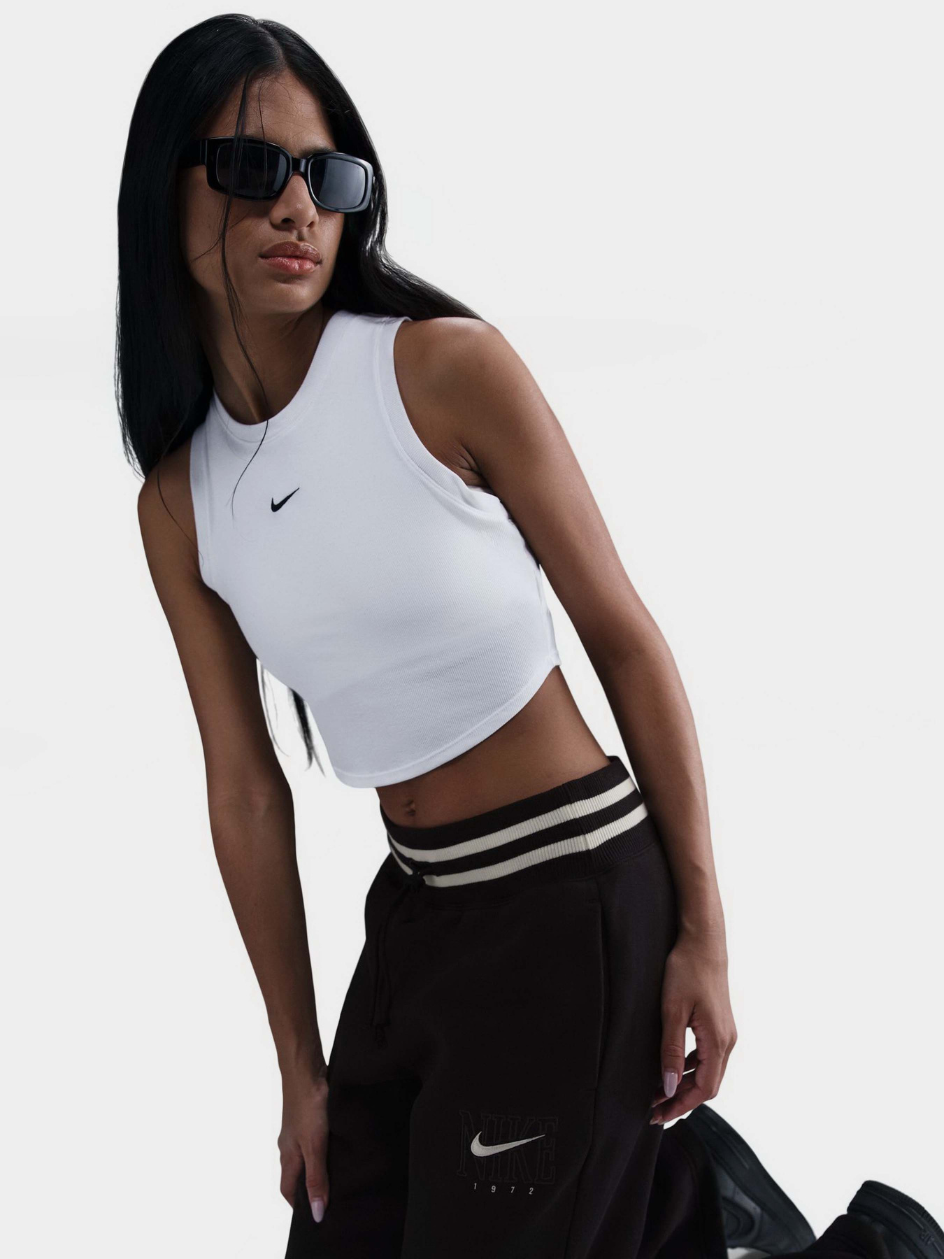 Штани повсякденні NIKE Sportswear Phoenix Fleece модель HJ0909-010 Фото