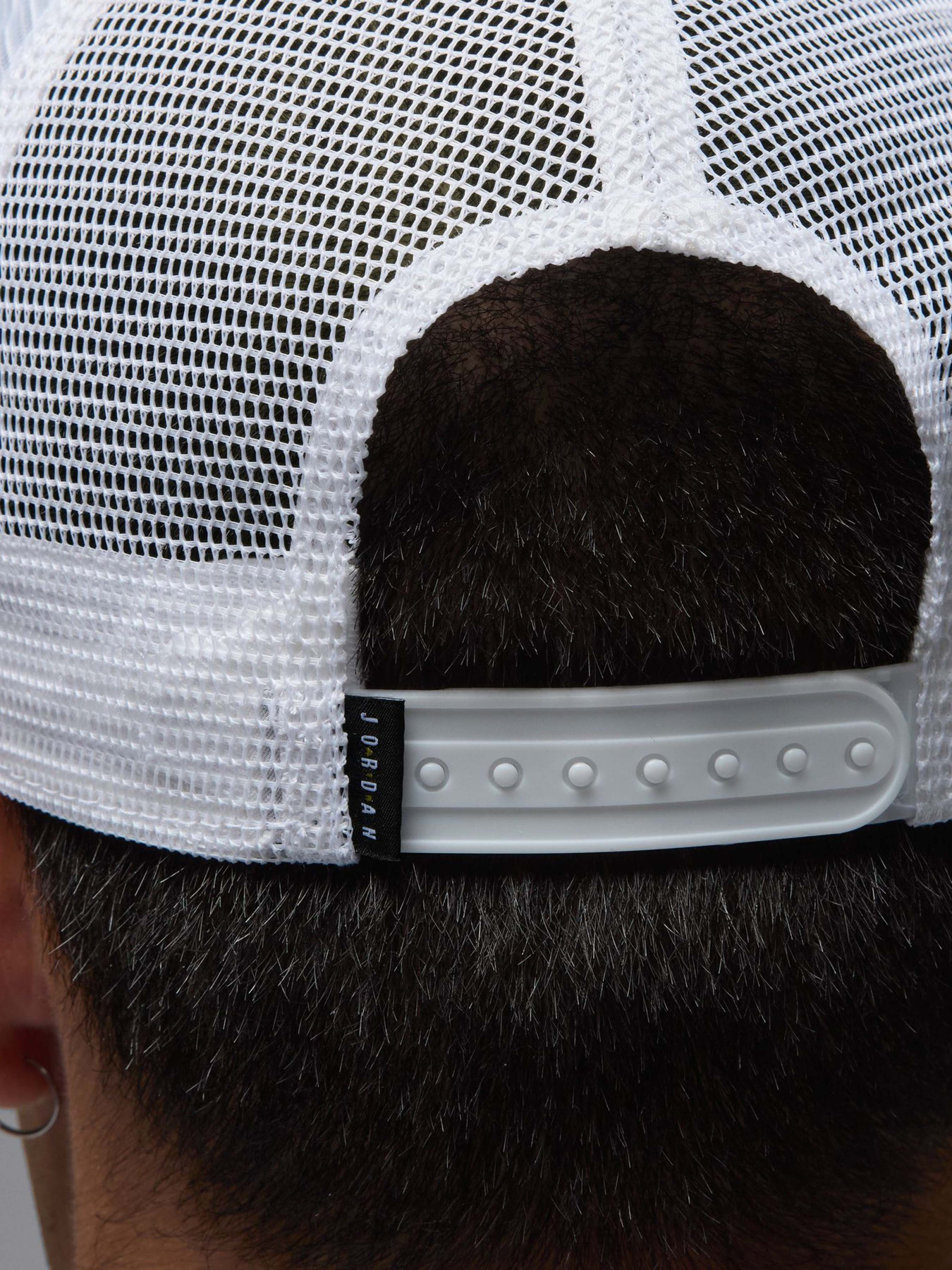 Кепка NIKE JORDAN RISE STRUCTURED модель FZ0774-100 Кепка NIKE JORDAN RISE STRUCTURED модель FZ0774-100 Фото