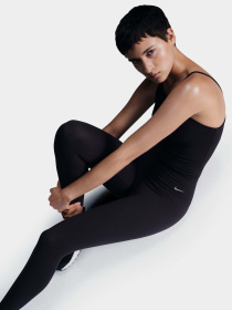 Спортивні леггінси NIKE ZENVY GENTLE-SUPPORT HIGH-WAIS модель DQ6015-010 Спортивні леггінси NIKE ZENVY GENTLE-SUPPORT HIGH-WAIS модель DQ6015-010 Фото