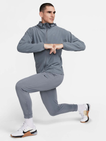 Вітровка NIKE Unlimited Water-Repellent Hooded Versatile модель FB7551-084 Фото