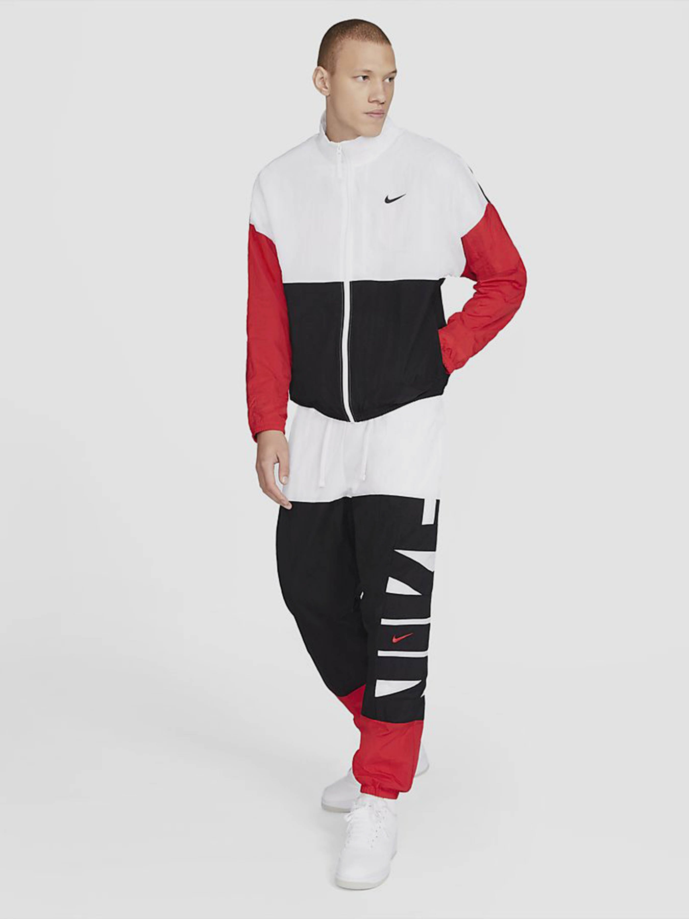 Вітровка NIKE Basketball модель CW7348-101 Вітровка NIKE Basketball модель CW7348-101 Фото