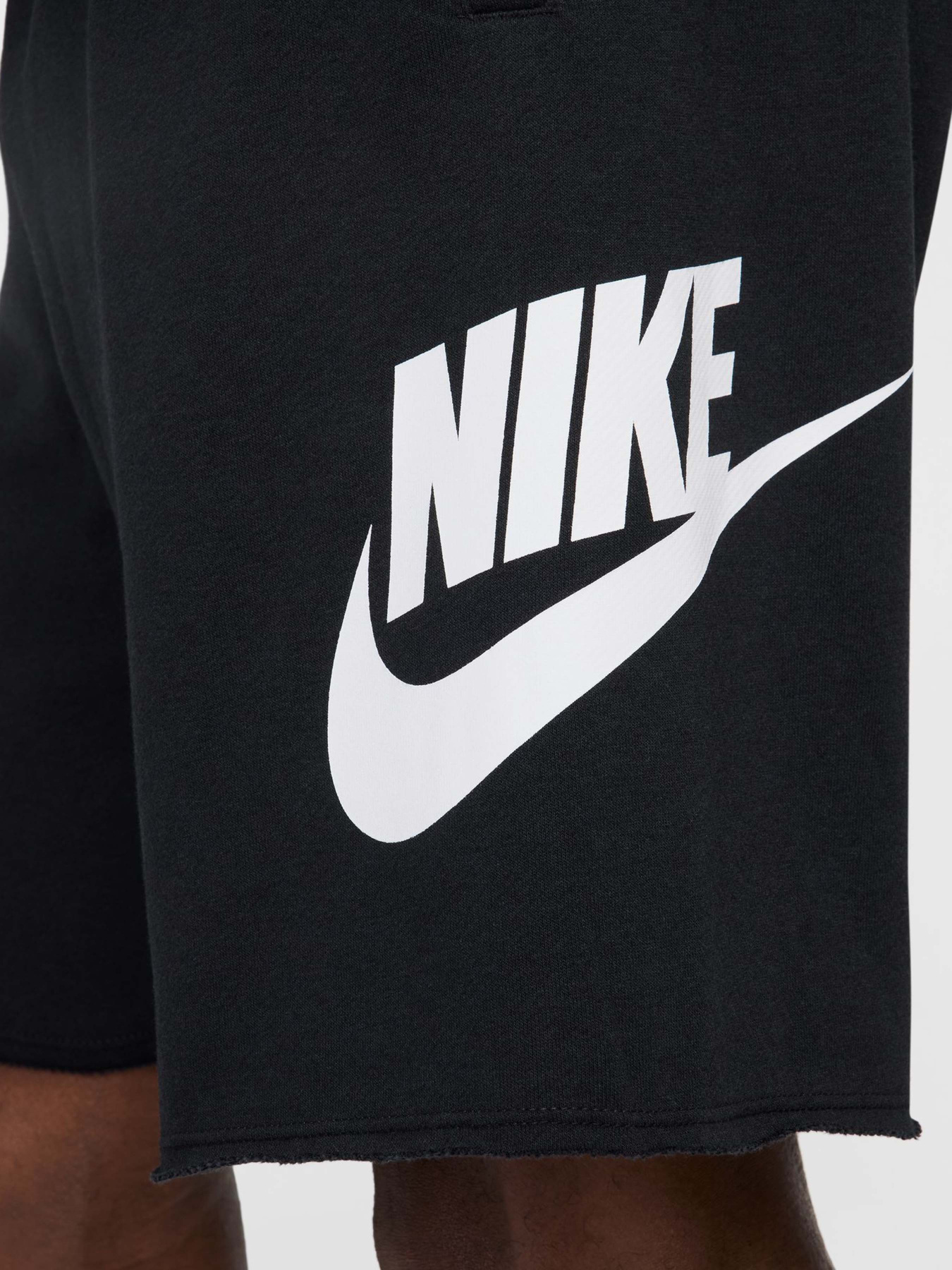 Повсякденні шорти NIKE CLUB ALUMNI FT модель FQ4950-010 Фото