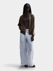 Вітровка NIKE LOOSE UV HOODED модель FV6298-004 Вітровка NIKE LOOSE UV HOODED модель FV6298-004 Фото