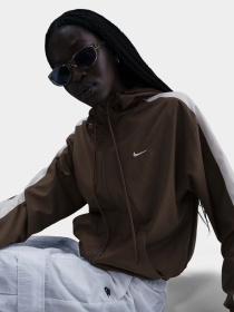 Вітровка NIKE LOOSE UV HOODED модель FV6298-004 Вітровка NIKE LOOSE UV HOODED модель FV6298-004 Фото