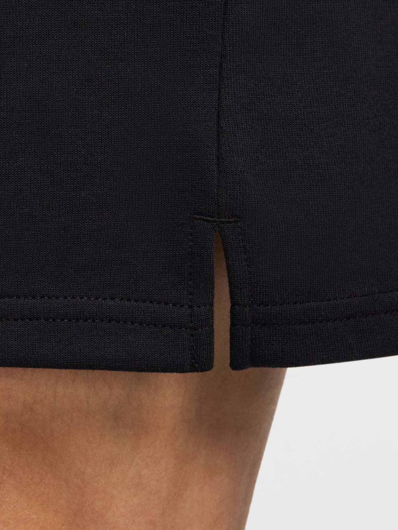 Повсякденні шорти NIKE DF PRIMERY модель FZ0961-010 Фото