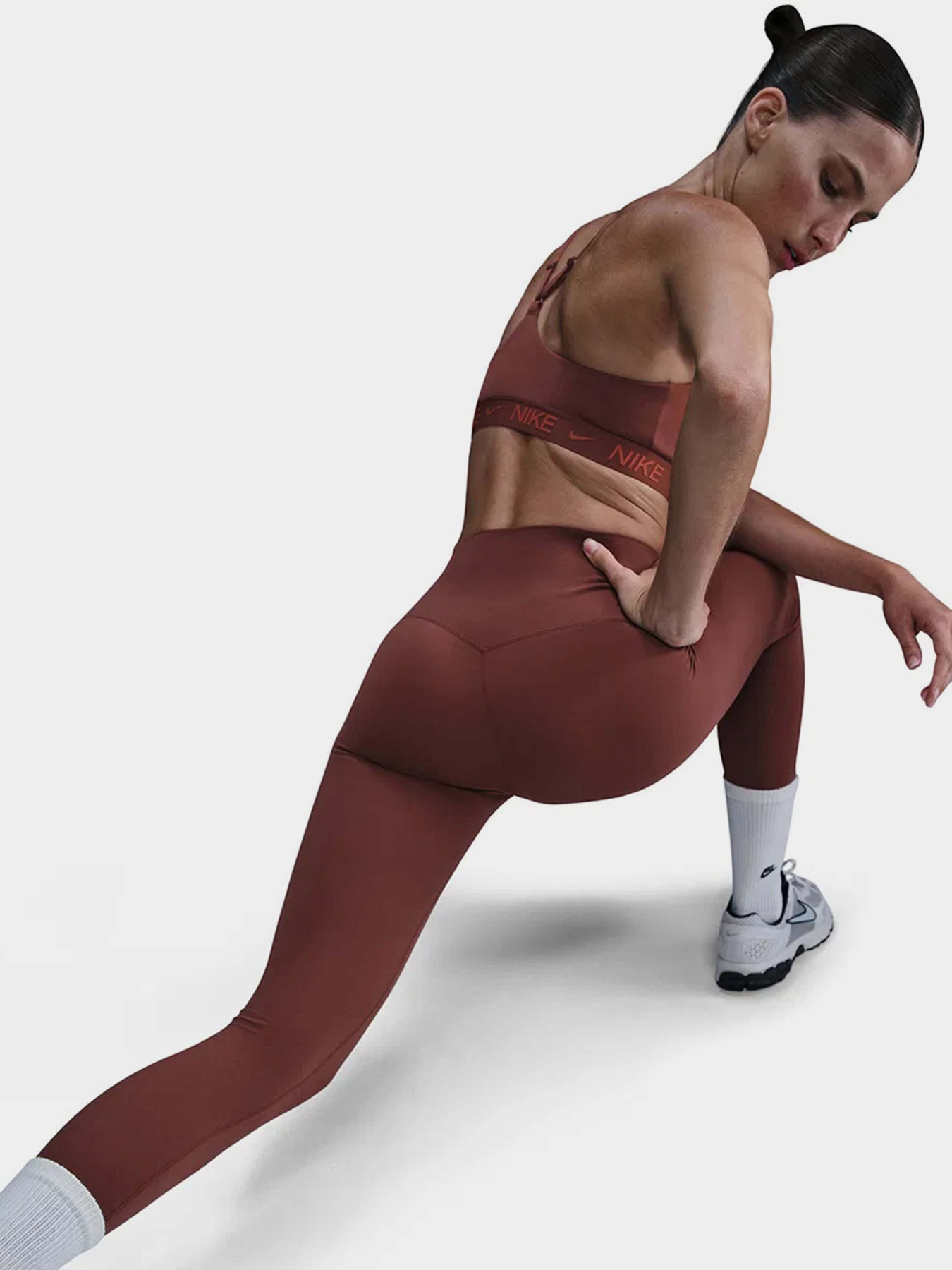 Спортивні леггінси NIKE ZENVY модель DQ6015-218 Фото