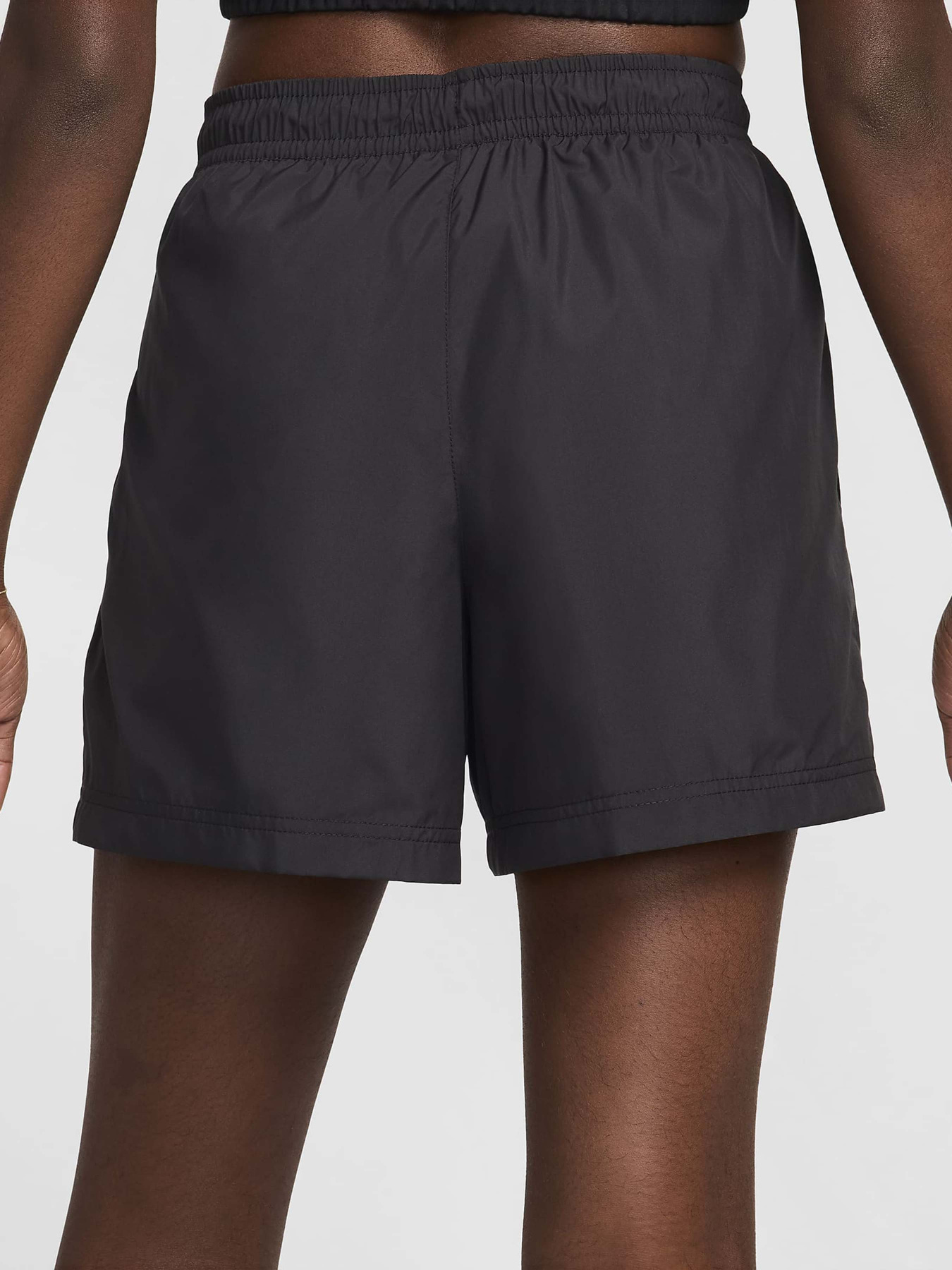 Шорты спортивные NIKE Sportswear Classic Wovens модель FV7557-010 Фото