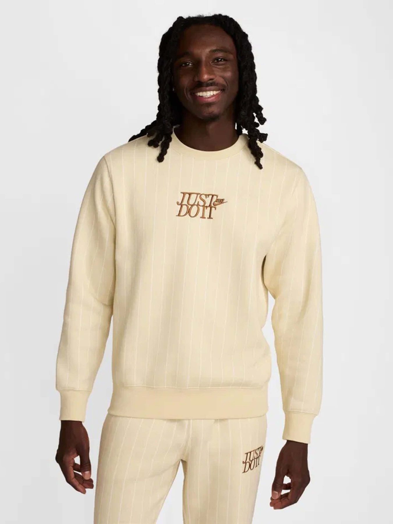 Свитшот NIKE Sportswear Club модель HJ2157-234 Фото