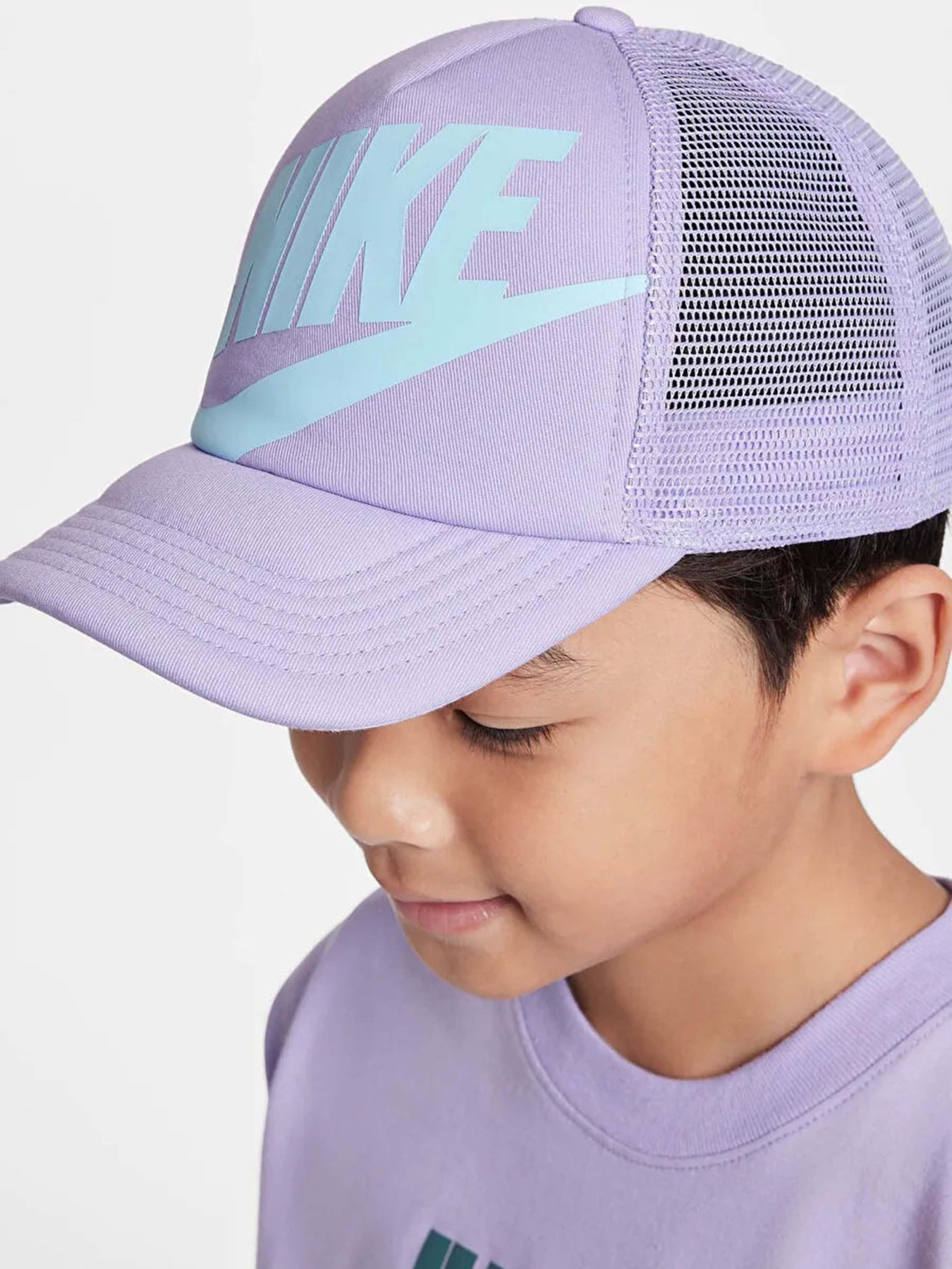 Кепка NIKE RISE STRUCTURED TRUCKER модель FB5363-516 Кепка NIKE RISE STRUCTURED TRUCKER модель FB5363-516 Фото